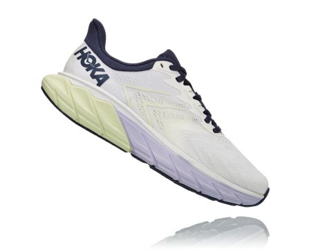 Hoka Arahi 5 Supportive Ženske Tekaški Čevlji Bela / Svetlo Rumena SI-741523G